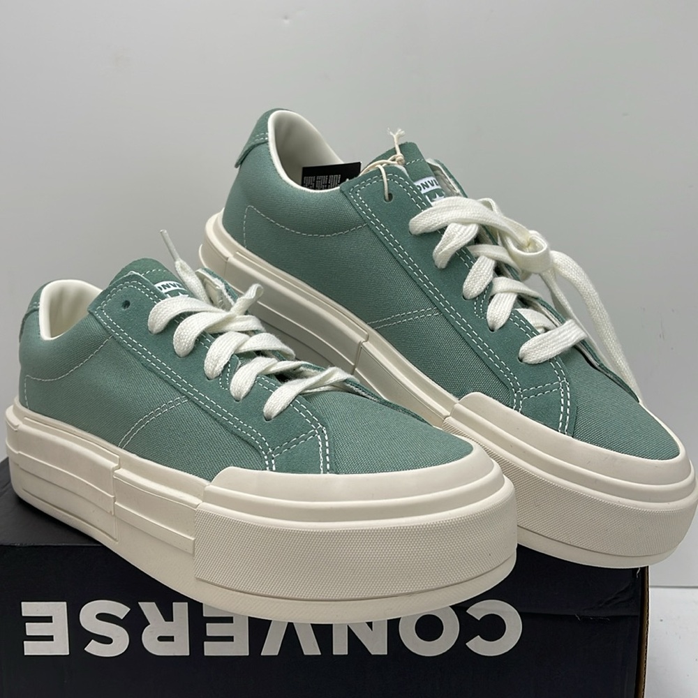Converse Men’s CTAS CRUISE OX
HERBY/EGRET/WHITE A09842C Platforms Sneakers - Picture 5 of 16